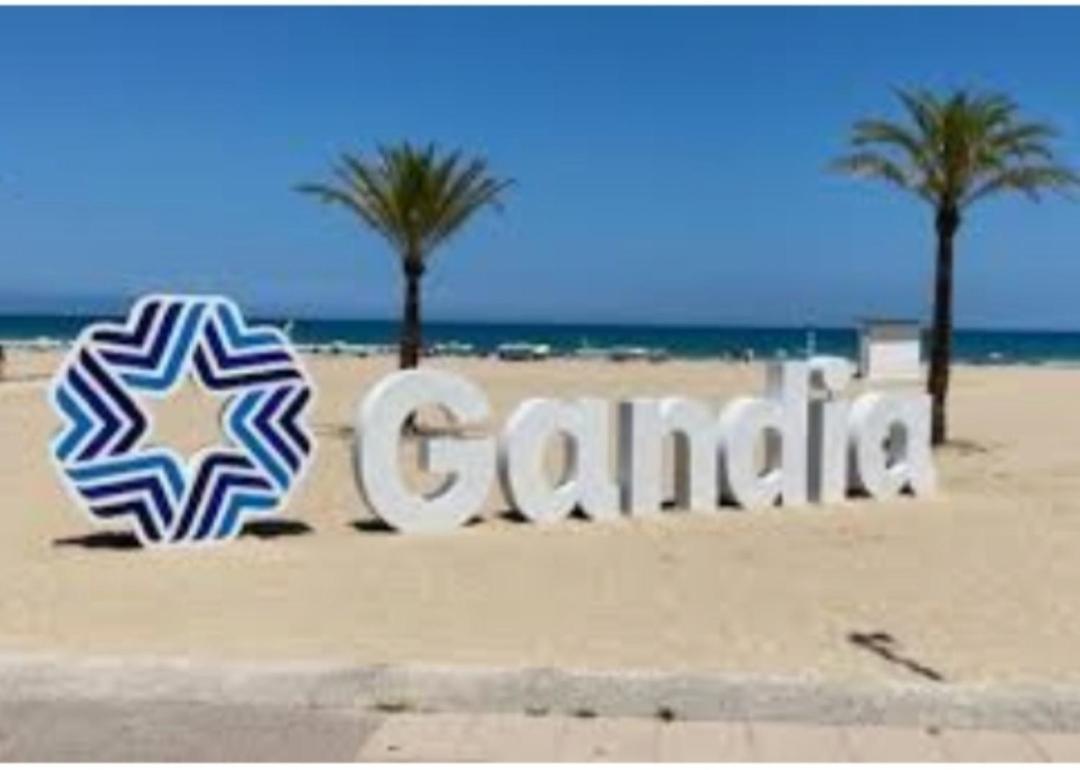 Estudio Recien Reformado Muy Cerca Del Mar Playa de Gandia Eksteriør bilde