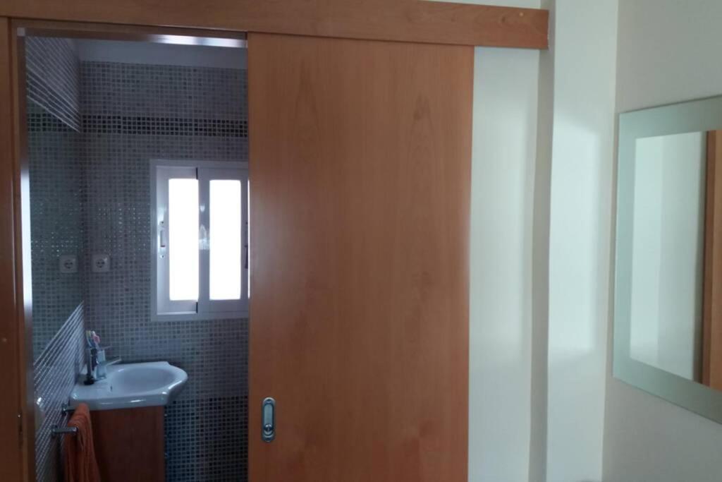 Estudio Recien Reformado Muy Cerca Del Mar Playa de Gandia Eksteriør bilde